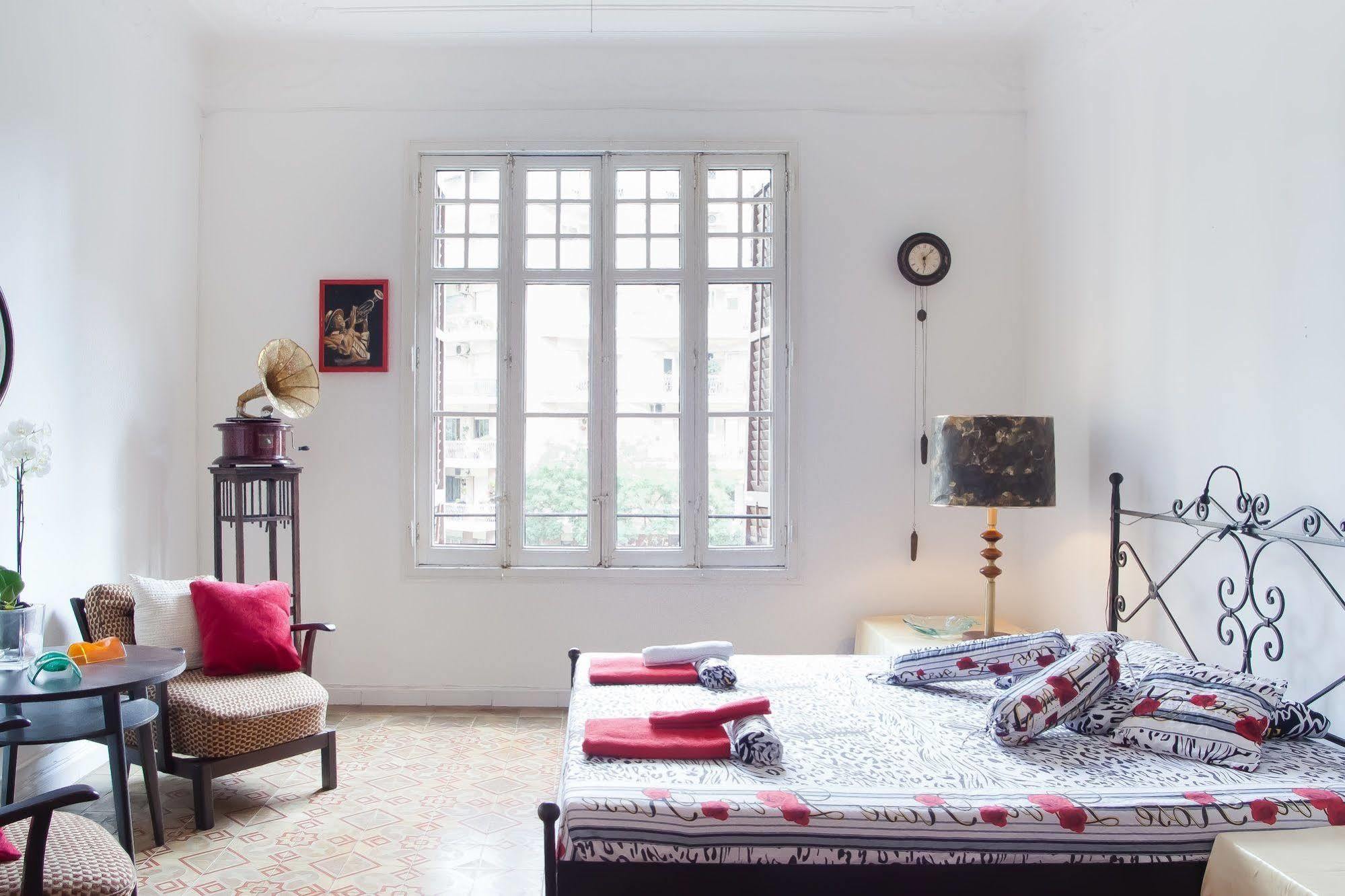 Bed and Breakfast Casa Trianon Barcelona Exterior foto